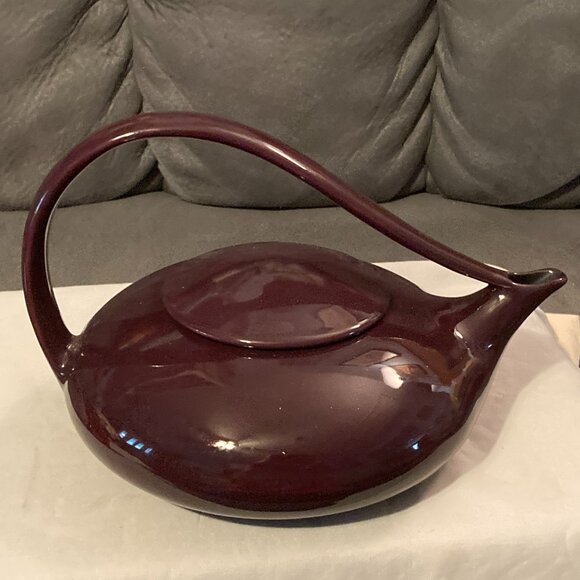 Judith Weber Swirl Handle Mulberry/Burgundy Classic Porcelain Tea Pot-Signed-EUC - Picture 3 of 11